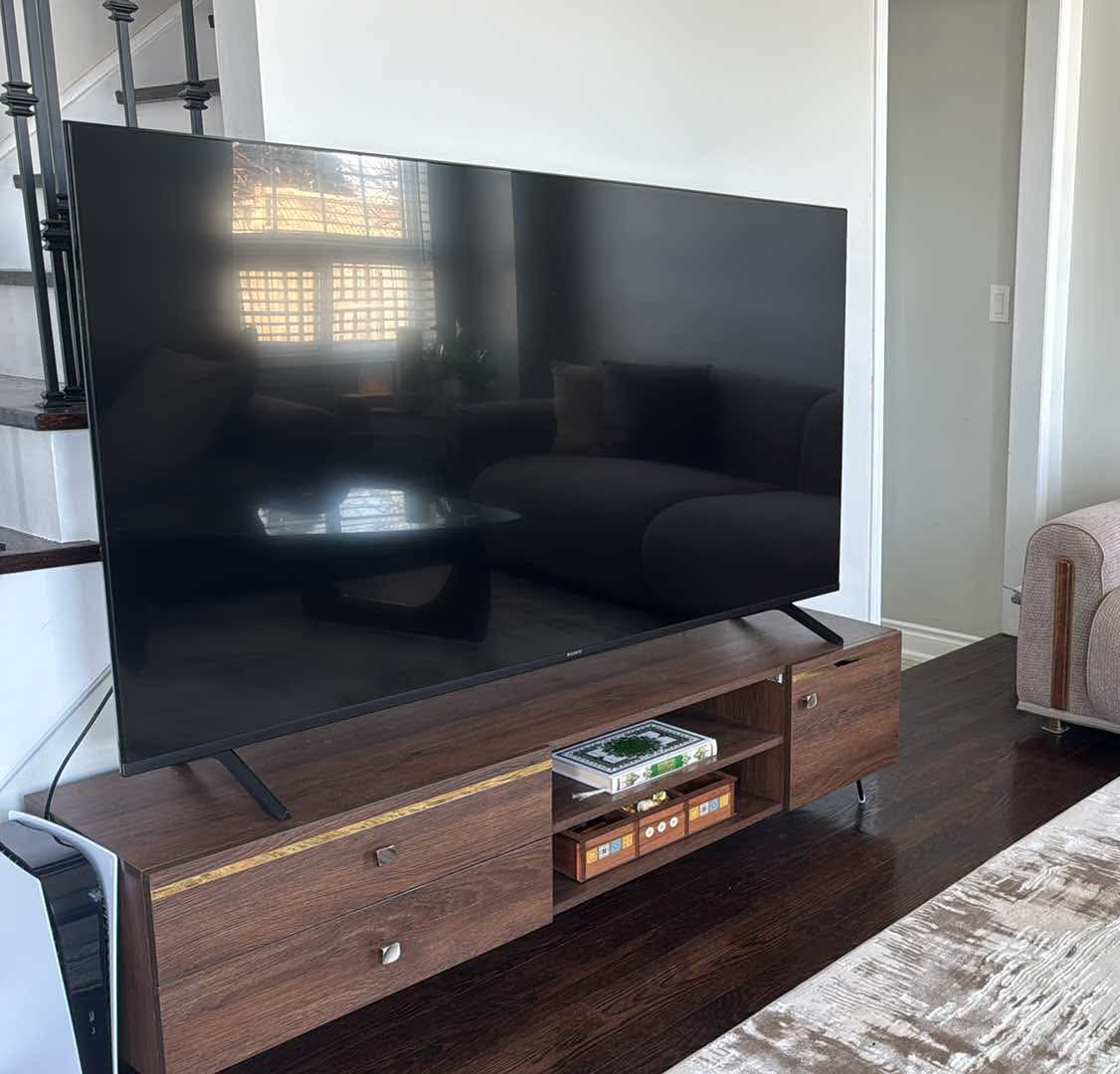 Pattern TV Unit photo review