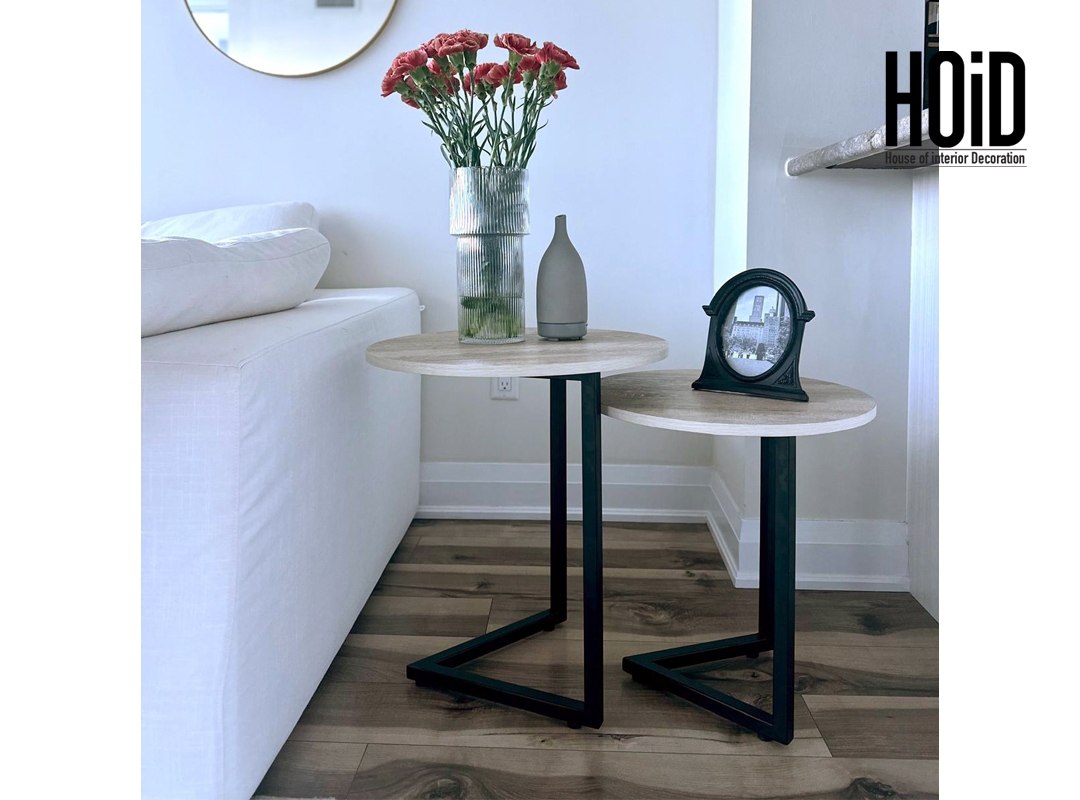 Set of 2 End tables
